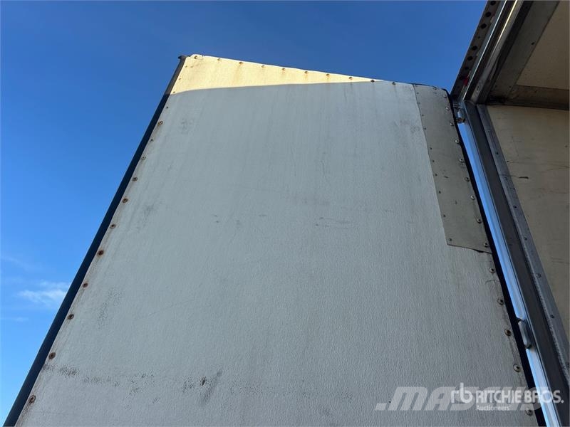 Utility 53 ft x 102 in T/A Refrigerated Trailer Semi Reboques Isotérmicos