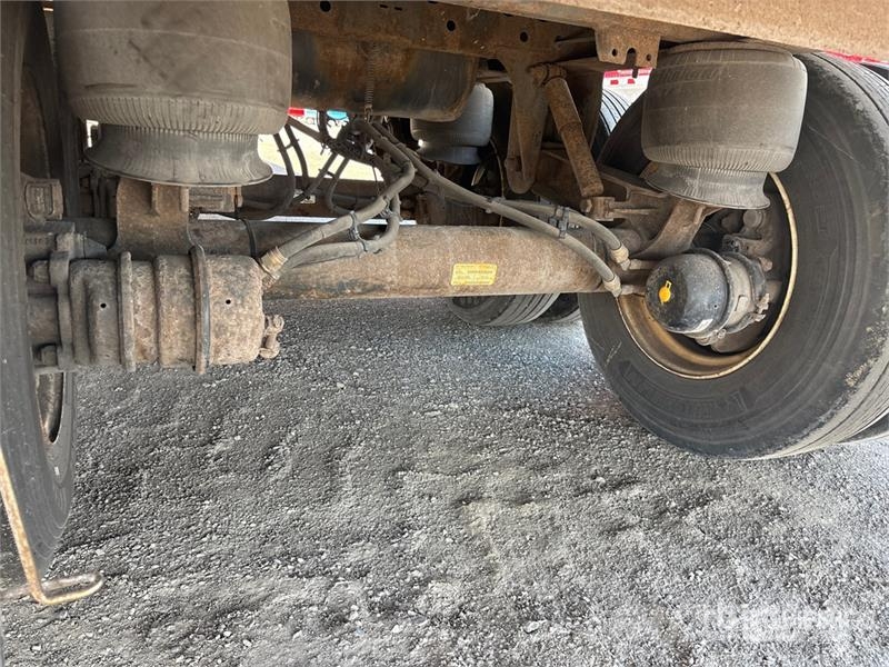 Utility 53 ft x 102 in T/A Van Trailer مقطورات ذات هيكل صندوقي