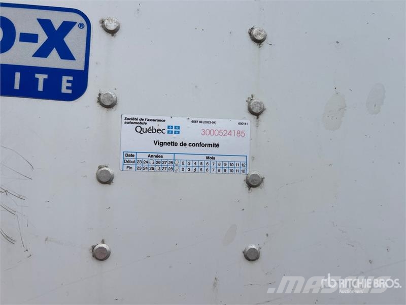 Utility 53 ft x 102 in T/A Van Trailer مقطورات ذات هيكل صندوقي