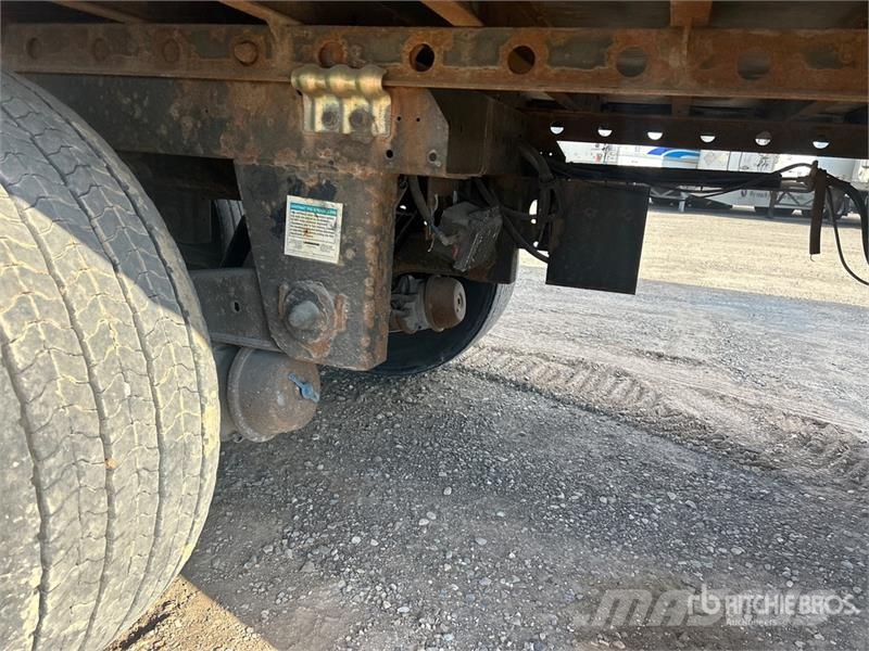 Utility 53 ft x 102 in T/A Refrigerated Trailer نصف مقطورات بدرجة حرارة قابلة للضبط