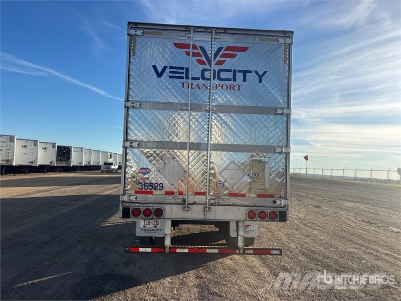 Utility 53 ft x 102 in T/A Refrigerated Trailer Semi Reboques Isotérmicos