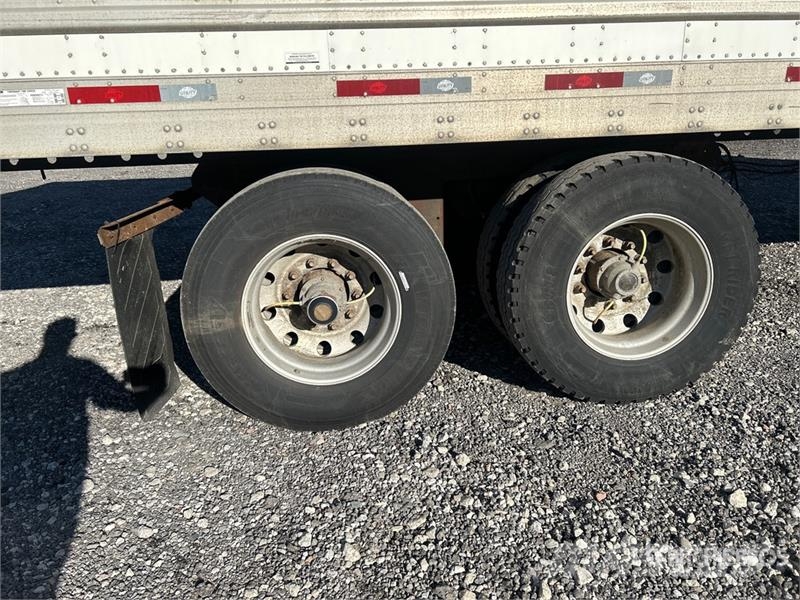 Utility 53 ft x 102 in T/A Van Trailer Прицепы-фургоны