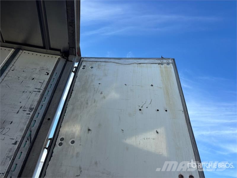 Utility 53 ft x 102 in T/A Van Trailer Skappåbygg