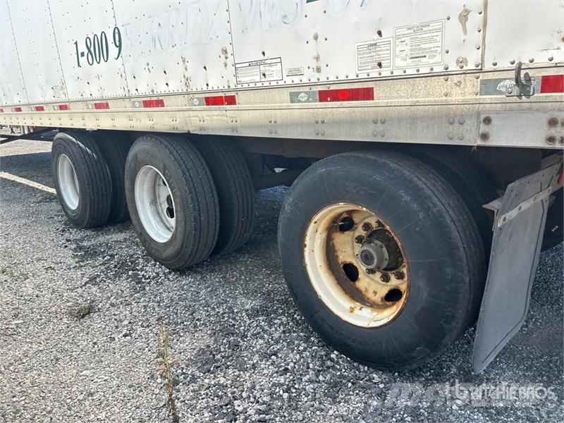 Utility 53 ft x 102 in Tri/A Van Trailer Remorque Fourgon