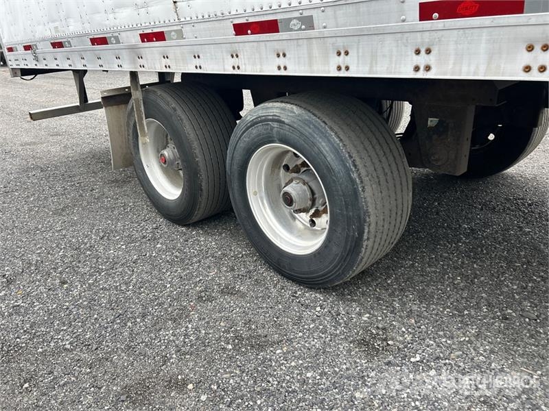 Utility 53 ft x 102 in T/A Van Trailer Box Trailers