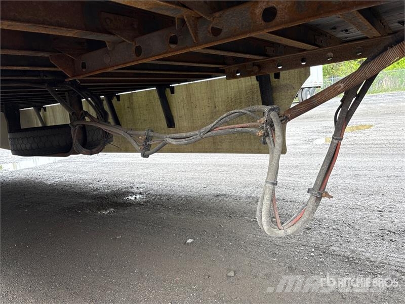 Utility 53 ft x 102 in T/A Van Trailer مقطورات ذات هيكل صندوقي