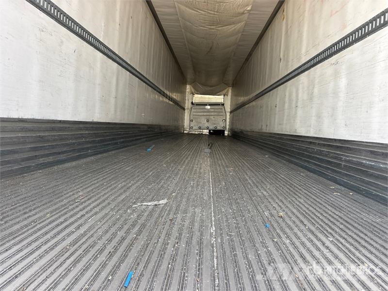Utility 53 ft x 102 in T/A Refrigerated Trailer Hűtős félpótkocsik