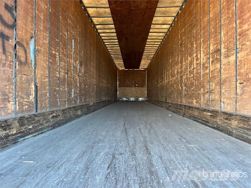 Utility 53 ft x 102 in Tri/A Van Trailer Remorque Fourgon