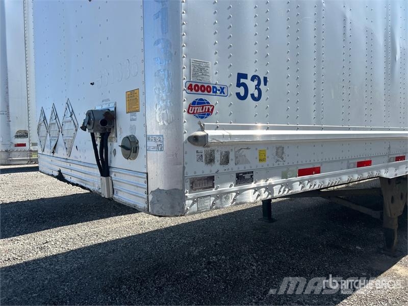 Utility 53 ft x 102 in T/A Van Trailer Dobozos pótkocsik