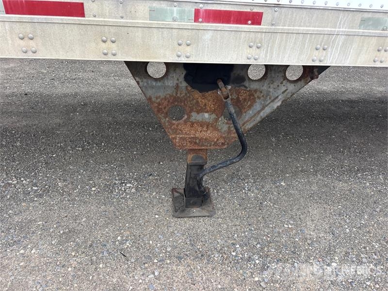 Utility 53 ft x 102 in T/A Van Trailer Box body trailers
