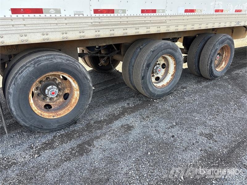 Utility 53 ft x 102 in Tri/A Van Trailer مقطورات ذات هيكل صندوقي