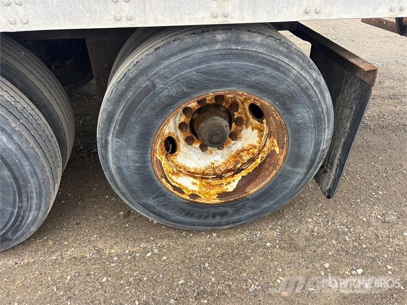 Utility 53 ft x 102 in T/A Van Trailer Rimorchi cassonati