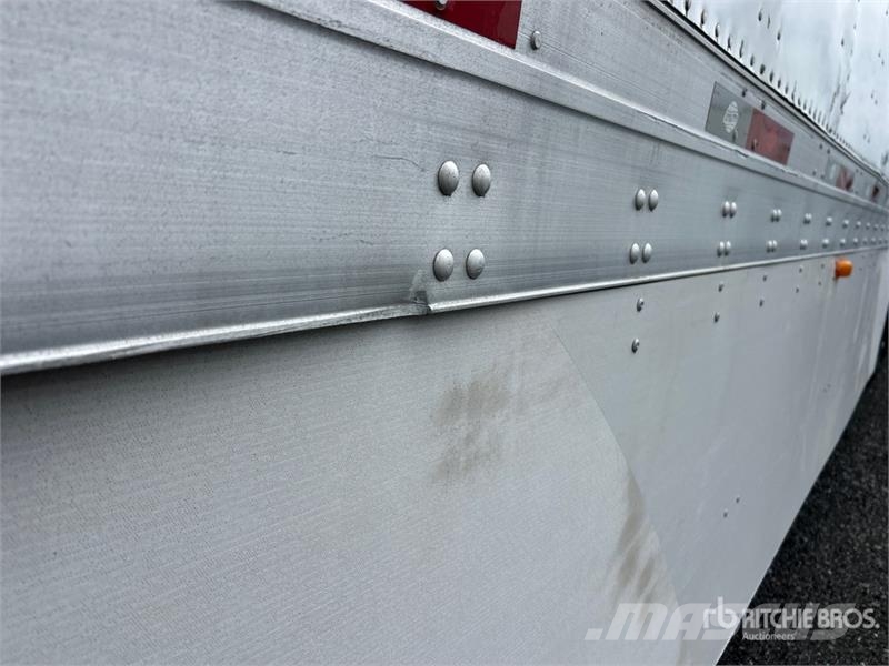 Utility 53 ft x 102 in T/A Van Trailer Box Trailers