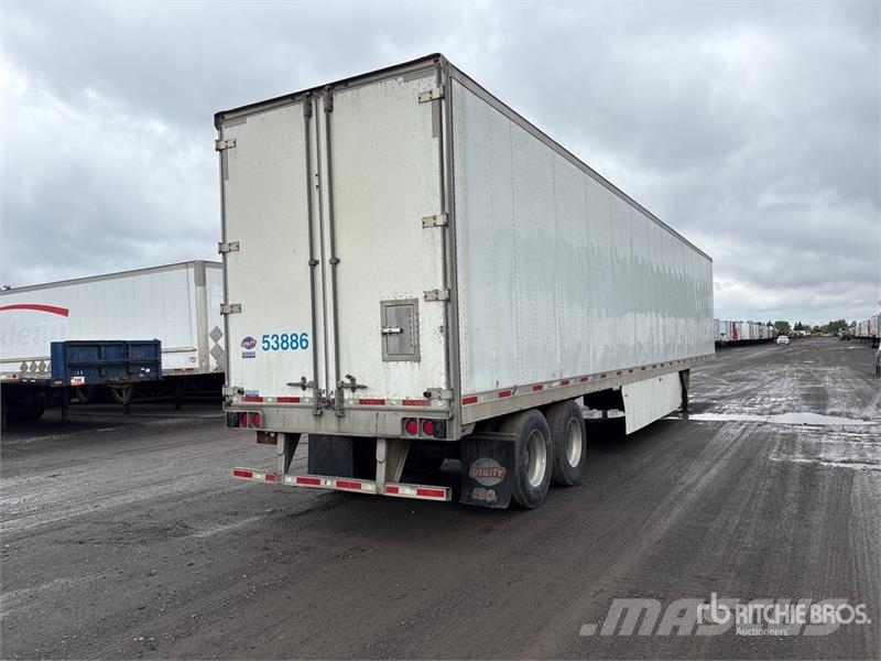 Utility 53 ft x 102 in T/A Van Trailer مقطورات ذات هيكل صندوقي