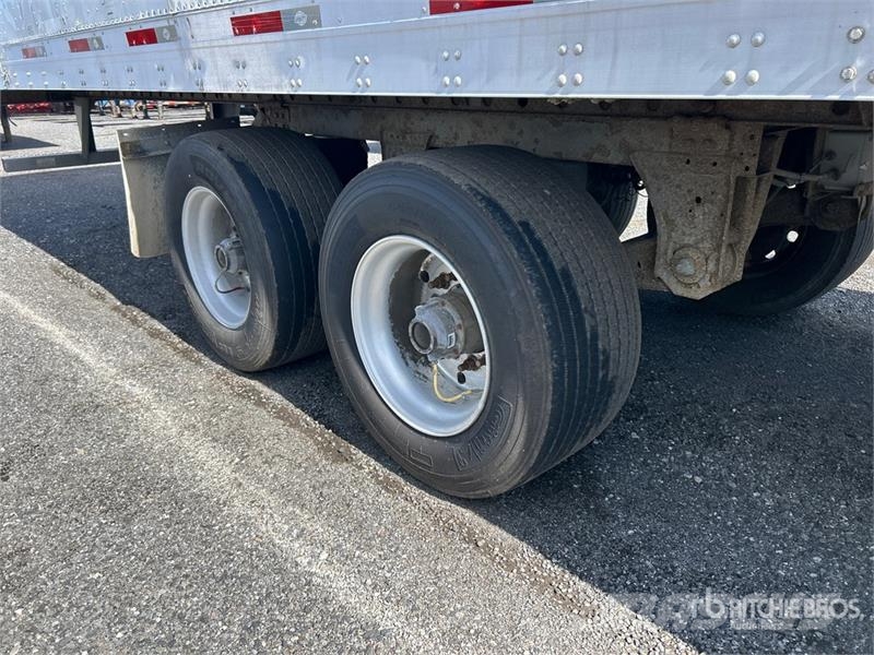Utility 53 ft x 102 in T/A Van Trailer مقطورات ذات هيكل صندوقي
