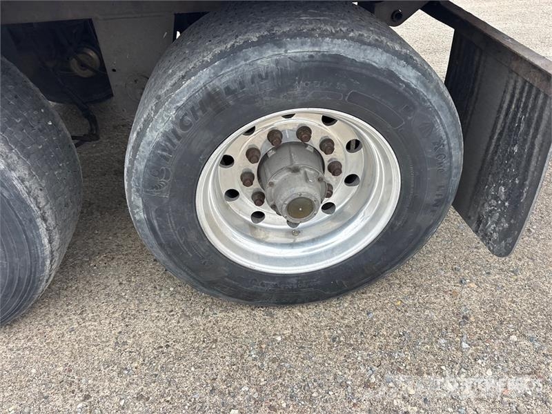 Utility 53 ft x 102 in T/A Van Trailer Furgoonhaagised