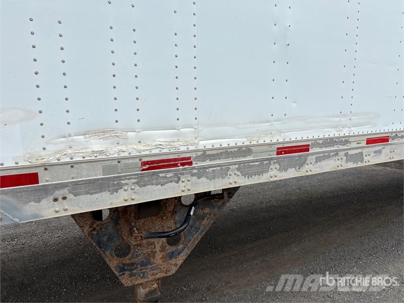 Utility 53 ft x 102 in T/A Van Trailer مقطورات ذات هيكل صندوقي
