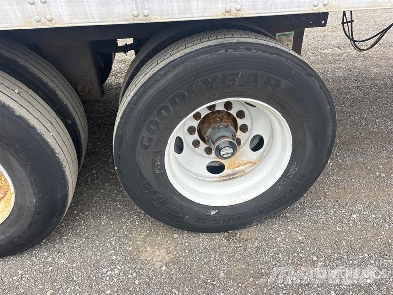 Utility 53 ft x 102 in T/A Van Trailer Прицепы-фургоны