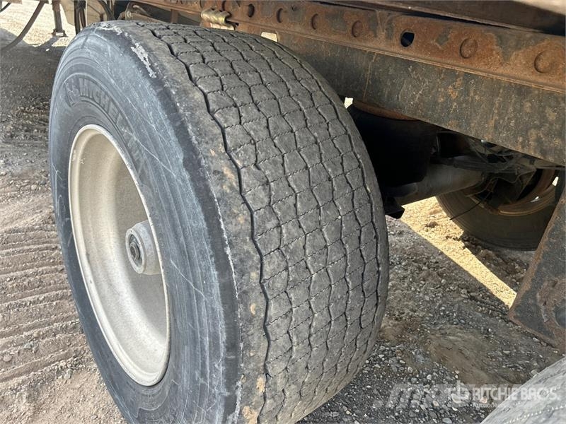 Utility 53 ft x 102 in T/A Refrigerated Trailer نصف مقطورات بدرجة حرارة قابلة للضبط