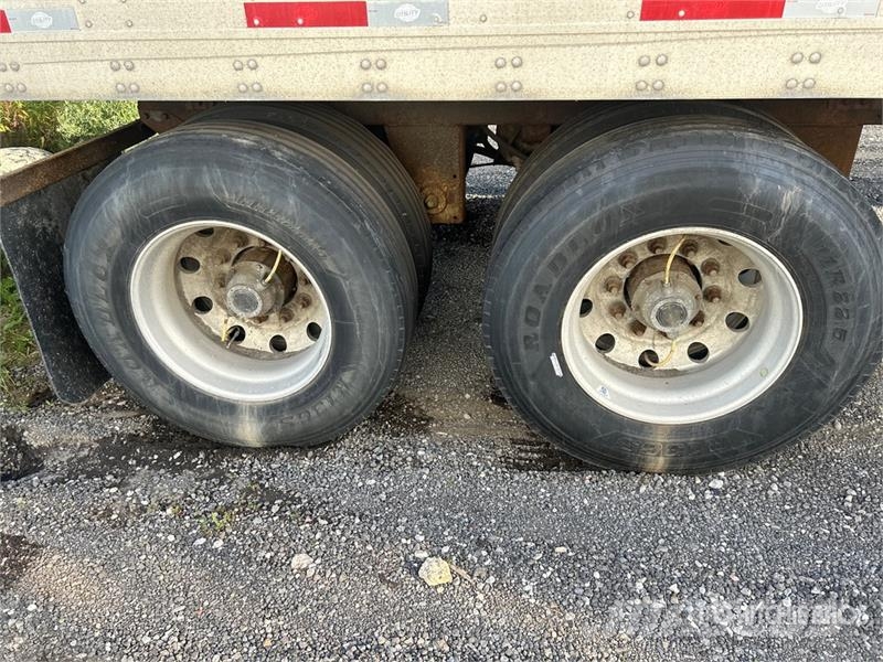 Utility 53 ft x 102 in T/A Van Trailer (Inoperable) Прицепы-фургоны