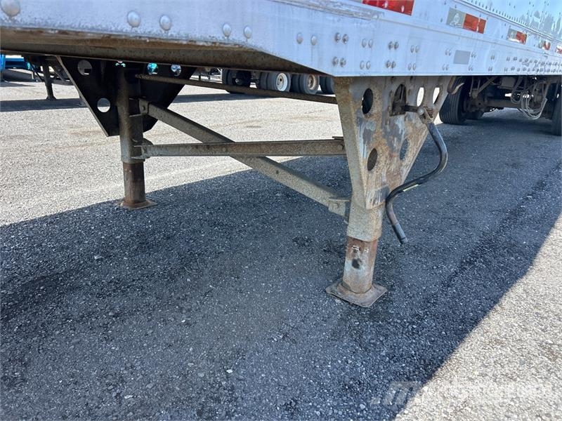 Utility 53 ft x 102 in T/A Van Trailer مقطورات ذات هيكل صندوقي