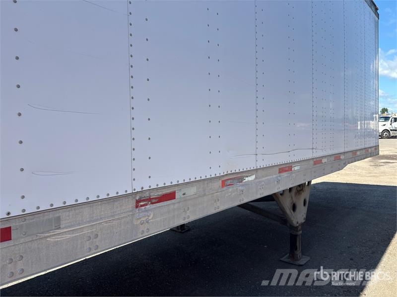 Utility 53 ft x 102 in T/A Van Trailer مقطورات ذات هيكل صندوقي