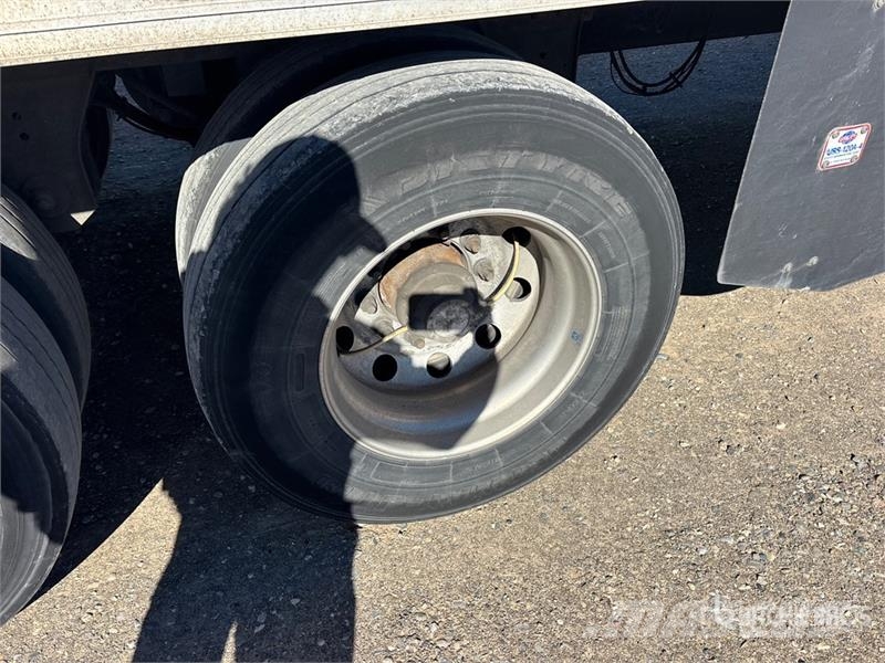 Utility 53 ft x 102 in T/A Refrigerated Trailer Puspriekabės su izoterminiu kėbulu