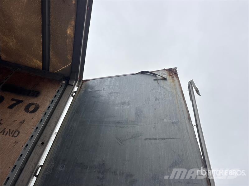 Utility 53 ft x 102 in T/A Van Trailer Box body trailers