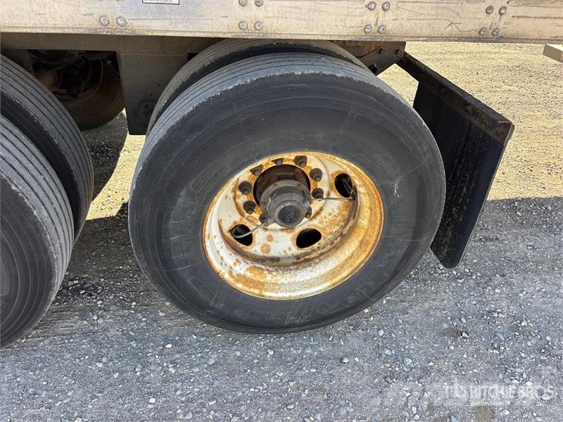 Utility 53 ft x 102 in T/A Refrigerated Trailer Puspriekabės su izoterminiu kėbulu