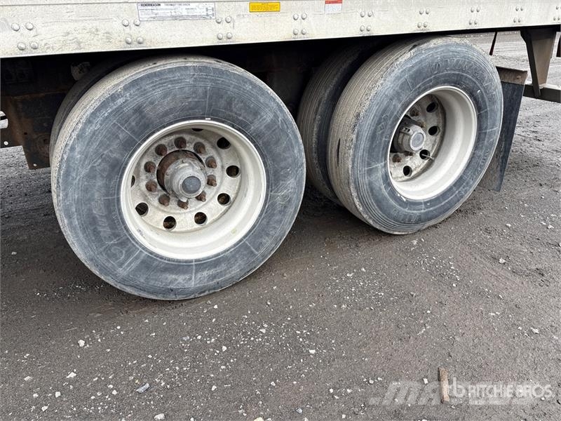 Utility 53 ft x 102 in T/A Van Trailer مقطورات ذات هيكل صندوقي