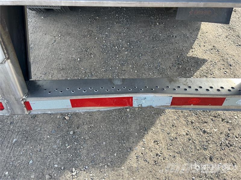 Utility 53 ft x 102 in T/A Refrigerated Trailer Külmikpoolhaagised