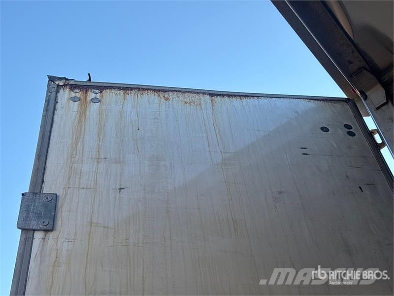 Utility 53 ft x 102 in T/A Van Trailer Van Body Trailers