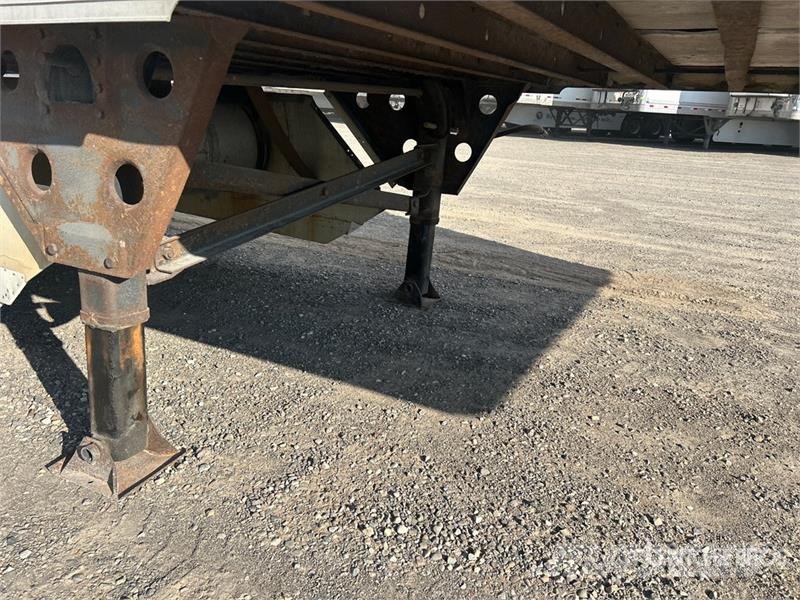 Utility 53 ft x 102 in T/A Refrigerated Trailer نصف مقطورات بدرجة حرارة قابلة للضبط
