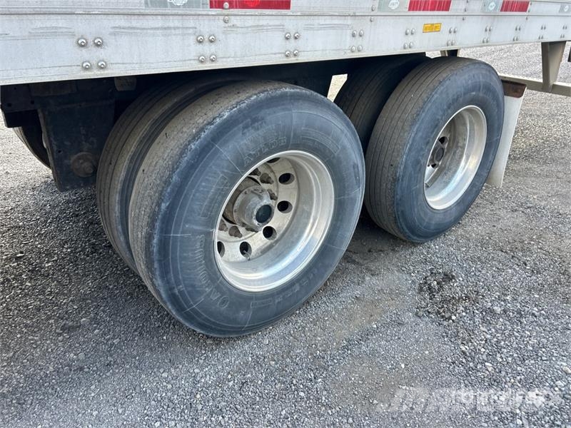 Utility 53 ft x 102 in T/A Refrigerated Trailer Puspriekabės su izoterminiu kėbulu