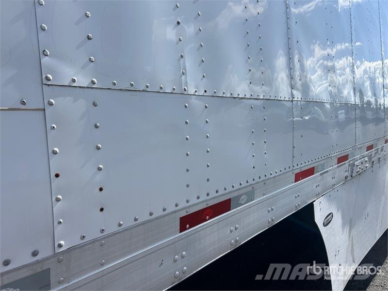 Utility 53 ft x 102 in T/A Van Trailer Box Trailers