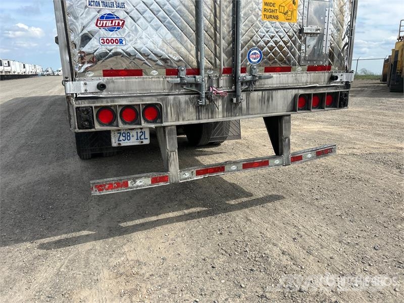 Utility 53 ft x 102 in T/A Refrigerated Trailer نصف مقطورات بدرجة حرارة قابلة للضبط
