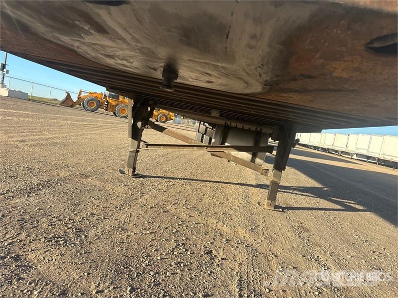 Utility 53 ft x 102 in T/A Refrigerated Trailer Semi Reboques Isotérmicos