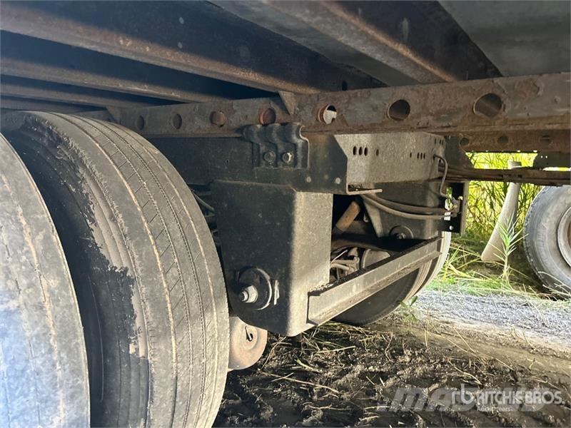 Utility V52RA 53 ft x 102 in T/A Refrigerated Trailer Temperature controlled semi-trailers