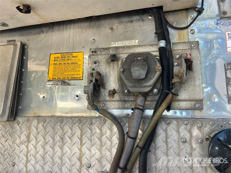 Utility V52RA 53 ft x 102 in T/A Refrigerated Trailer Temperature controlled semi-trailers
