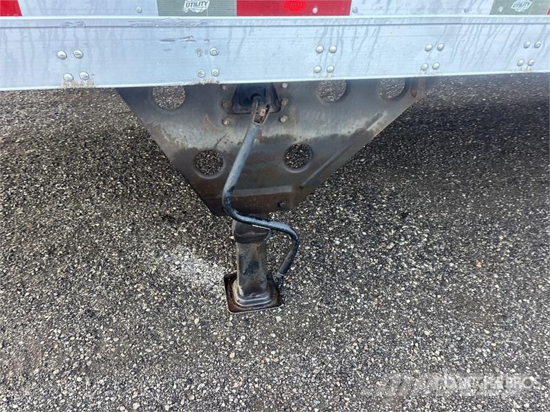 Utility VS2 Gesloten opbouw trailers