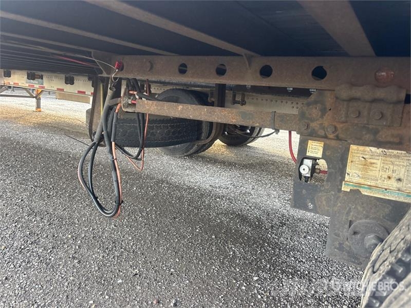 Utility VS2 Gesloten opbouw trailers