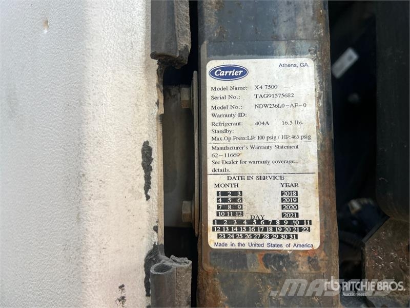 Utility VS2 Puspriekabės su izoterminiu kėbulu