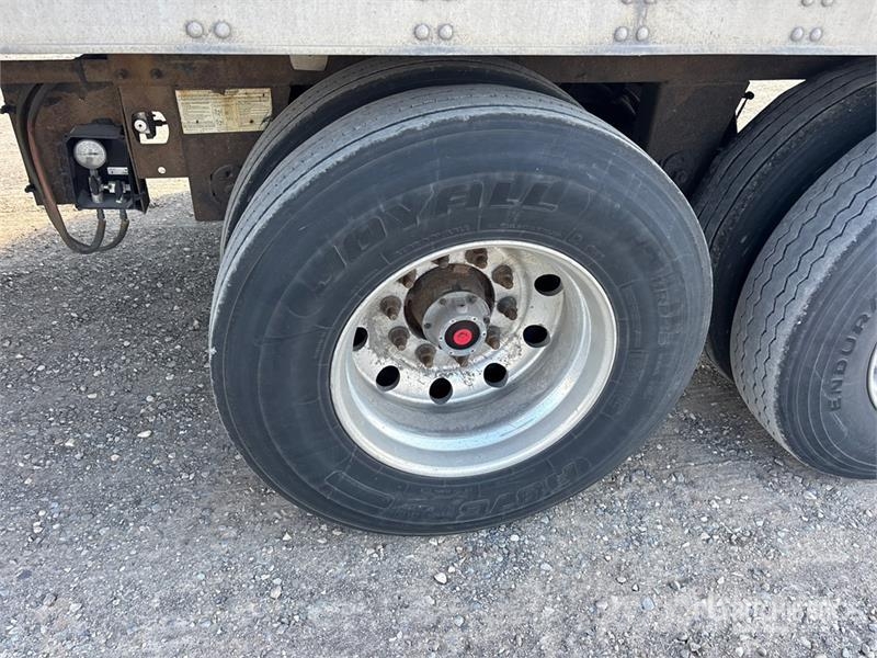 Utility VS2 53 ft x 102 in T/A Refrigerated Trailer Külmikpoolhaagised