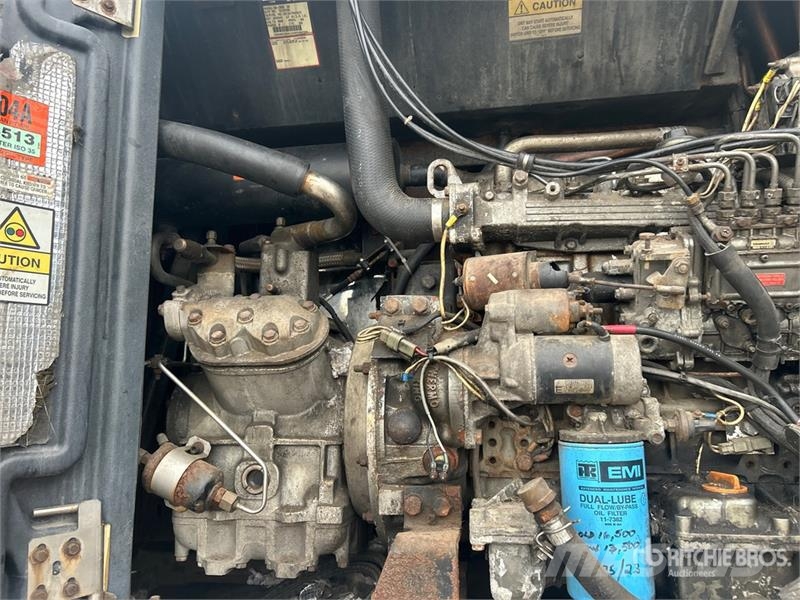Utility VS2RA 53 ft T/A Refrigerated Trailer Piekabes ar temperatūras kontroli