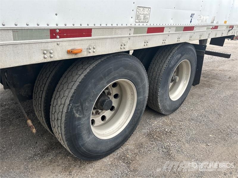 Utility VS2RA 53 ft T/A Refrigerated Trailer Piekabes ar temperatūras kontroli