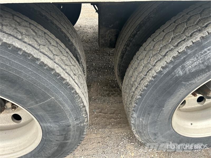 Utility VS2RA 53 ft T/A Refrigerated Trailer Piekabes ar temperatūras kontroli