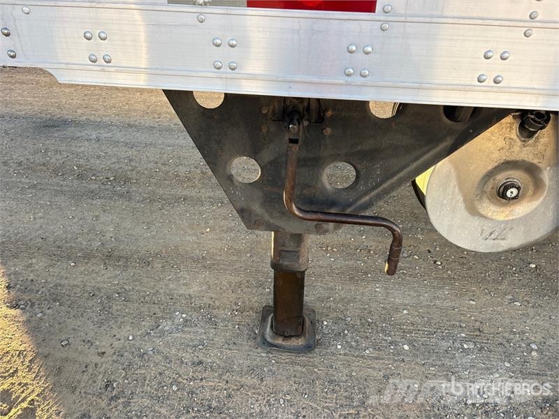 Utility VS2RA 53 ft x 102 in T/A Refrigerated Trailer Temperature controlled semi-trailers