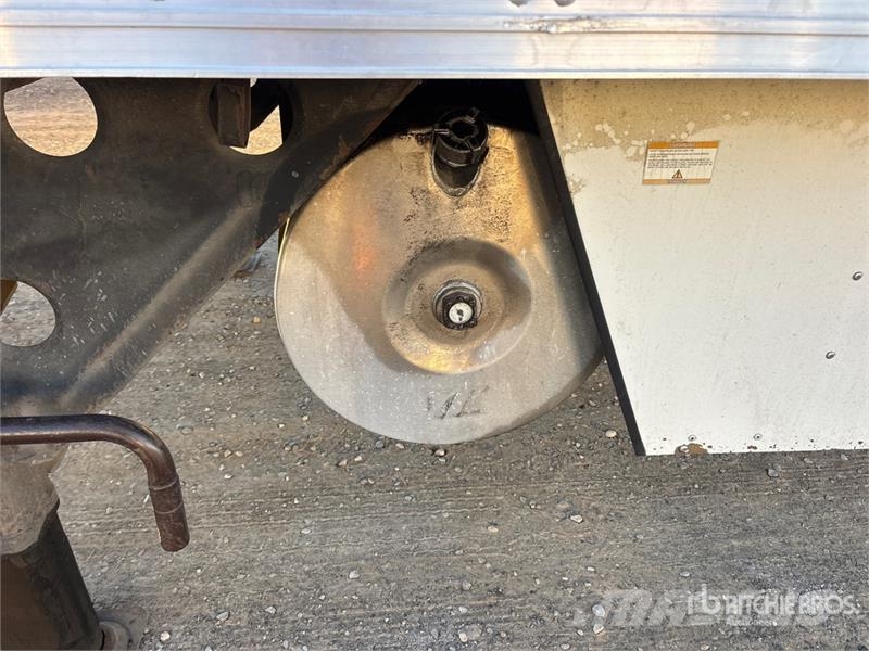 Utility VS2RA 53 ft x 102 in T/A Refrigerated Trailer Temperature controlled semi-trailers