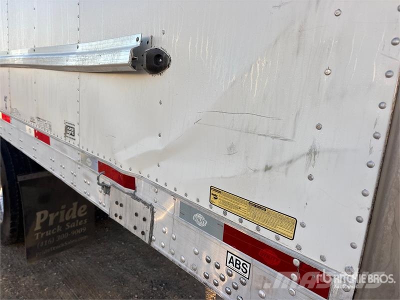 Utility VS2RA 53 ft x 102 in T/A Refrigerated Trailer Temperature controlled semi-trailers