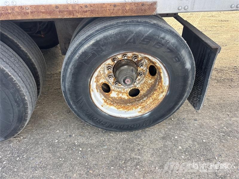 Utility VS2RA 53 ft x 102 in T/A Refrigerated Trailer Frysetrailer Semi